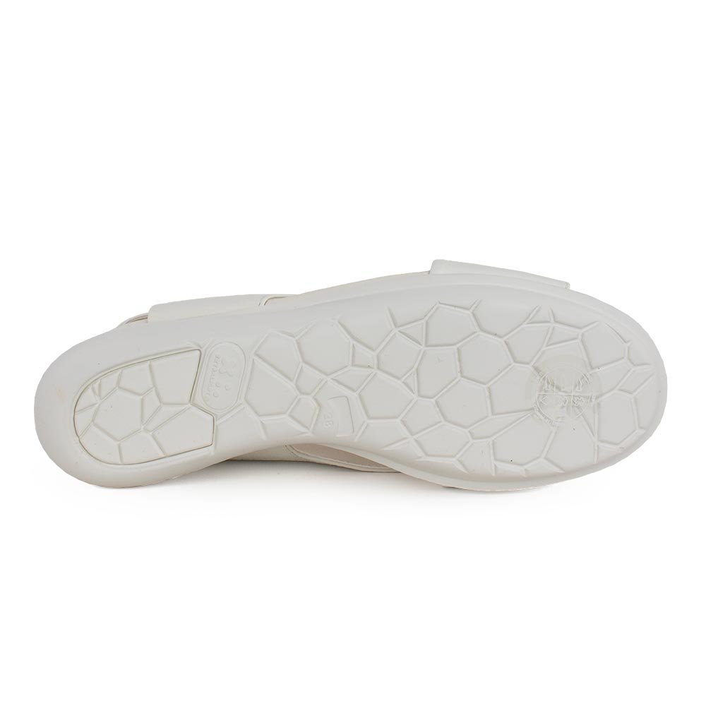 CAMPER ΓΥΝΑΙΚΕΙΑ ΔΕΡΜΑΤΙΝΑ COMFORT ΠΕΔΙΛΑ BALLOON K200066-065 OFF-WHITE - Image 4